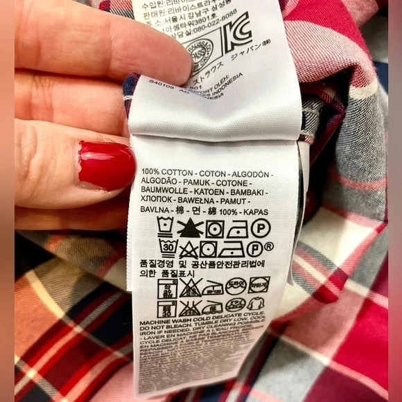 NWT Levi’s Men’s Plaid Snap Button Western Style Shirt - Picture 3 of 4